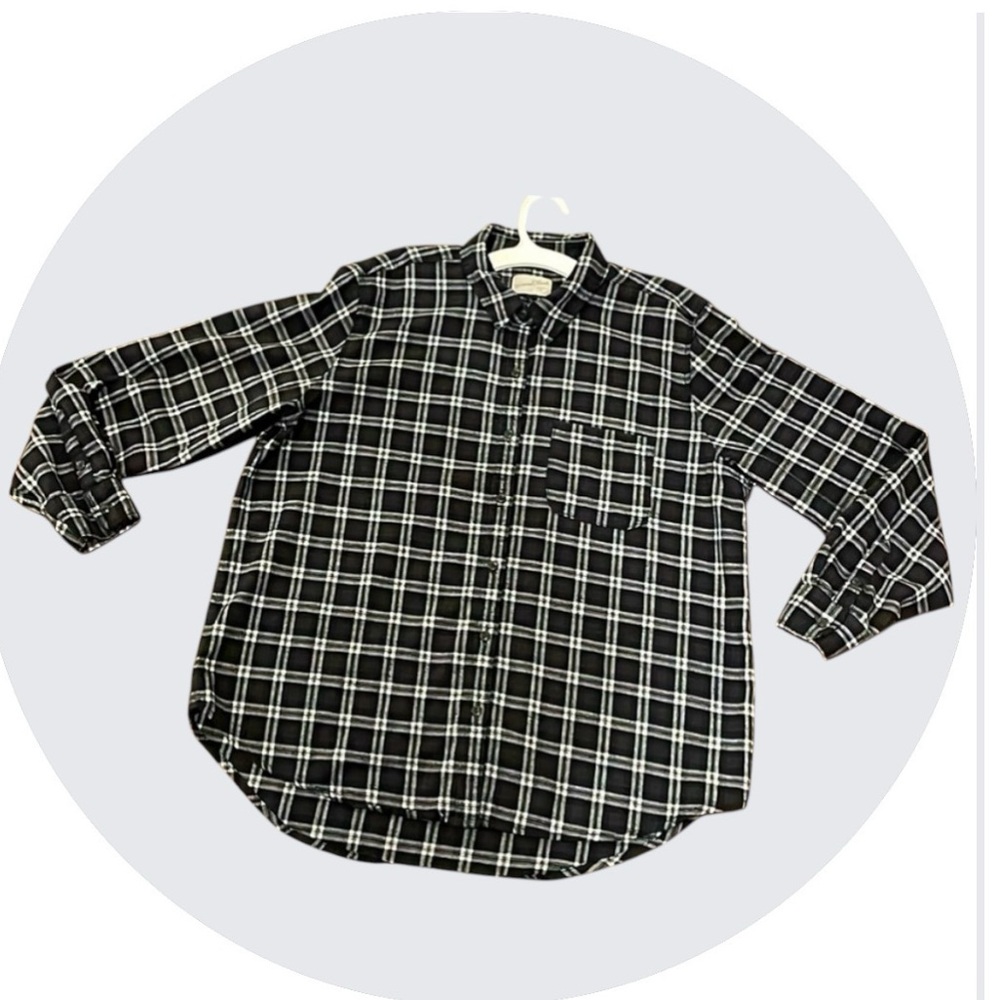 Universal Thread Men’s Flannel Button-Down Shirt